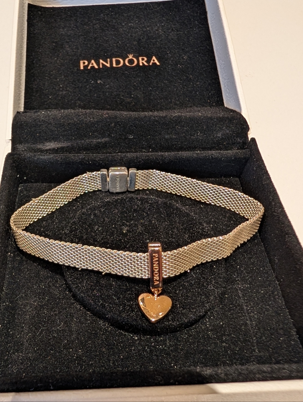 Pandora Rose Gold Mesh Bracelet with Heart Charm In Original Box